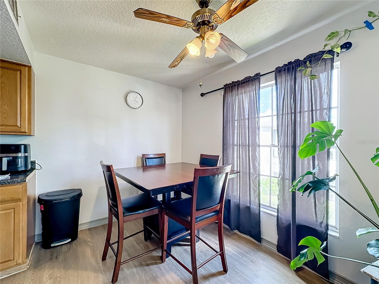 Condominium at 1008 PLANTATION DR #F15, KISSIMMEE, photo 5 of 9