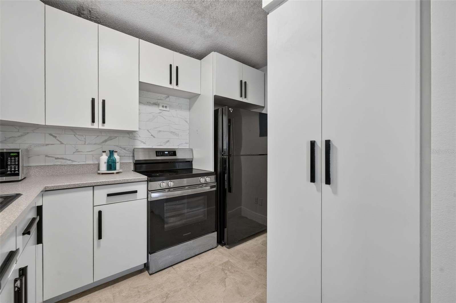 New Fridge - 8217 SUN SPRING CIR #52, ORLANDO