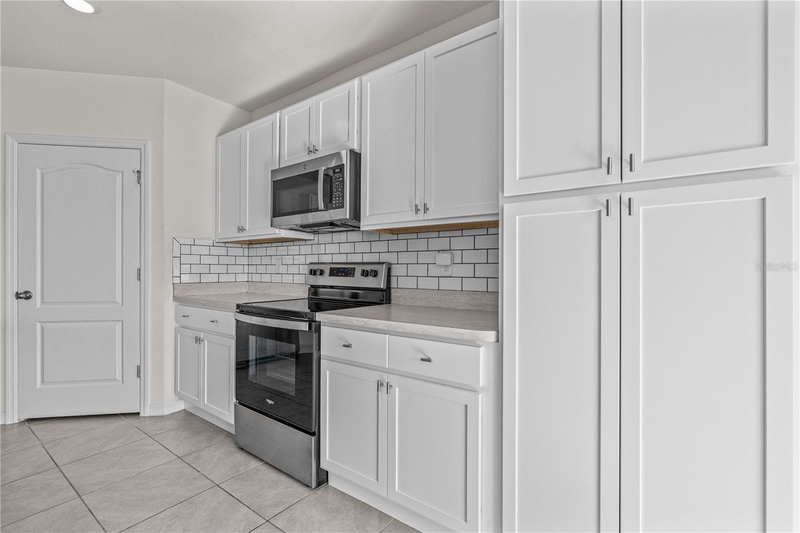 Single Family Residence at 3242 CARPENTARIA DR, NEW SMYRNA BEACH, photo 14 of 58