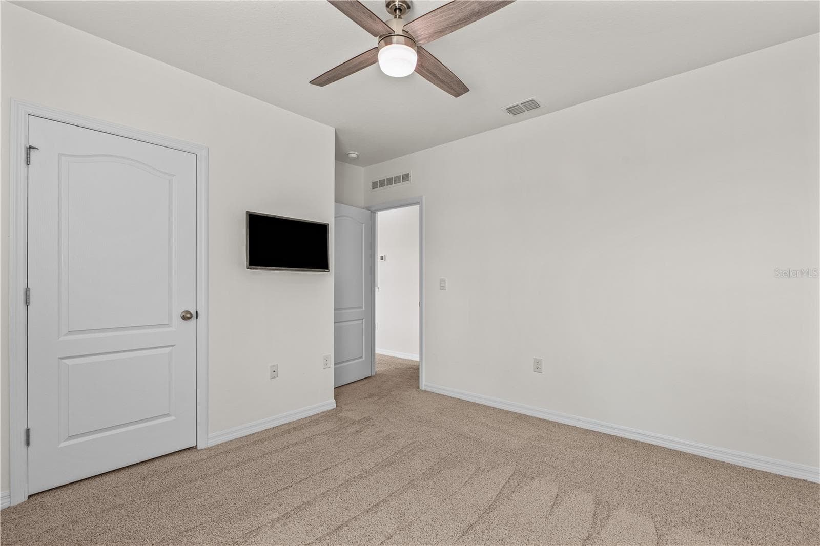 Single Family Residence at 3242 CARPENTARIA DR, NEW SMYRNA BEACH, photo 41 of 58
