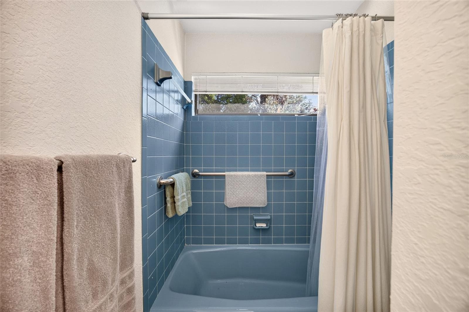 Single Family Residence at 2750 NE 175TH STREET RD, CITRA, photo 10 of 98