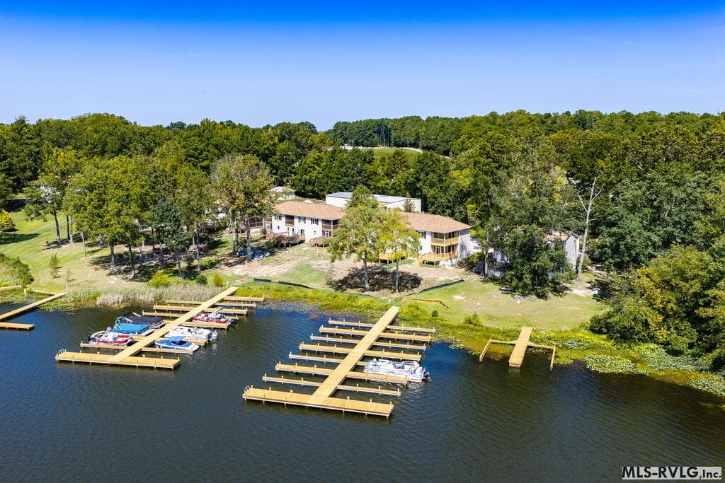 Townhouse/Condo,Residential/Vacation at 131-101 Gaston Pointe Dr, Littleton NC 27850, Littleton, photo 4 of 31