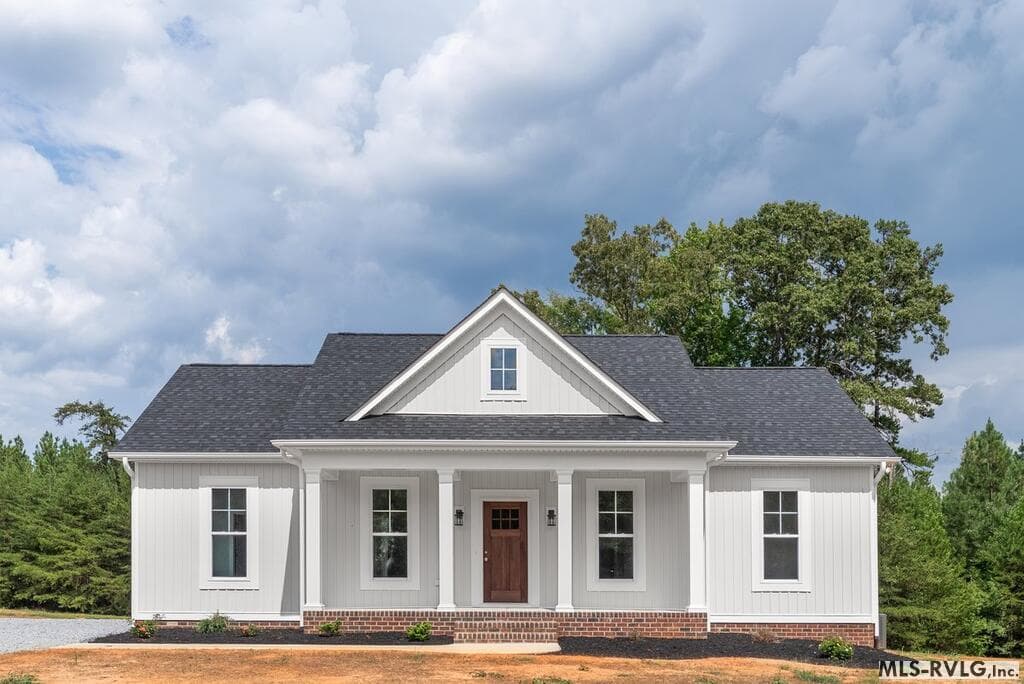 1214 Lloyds Mill Rd, Clover VA 24534