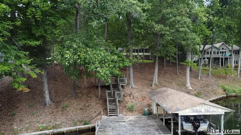 Residential/Vacation at 217 Hunters Creek Rd, Littleton NC 27850, Littleton, photo 6 of 30