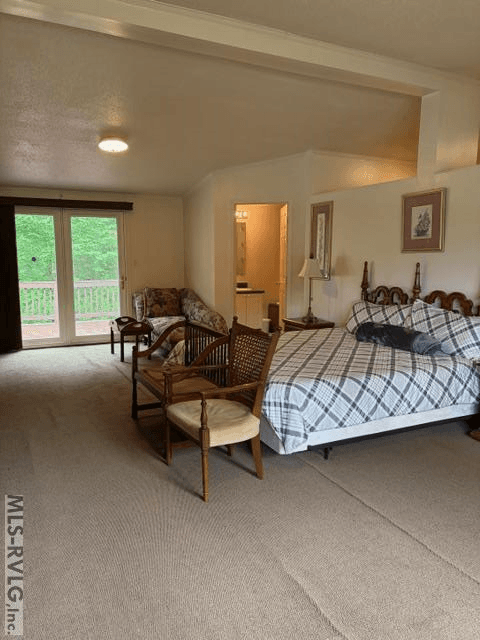 Residential/Vacation at 4190 Old Indian Rd, Brodnax VA 23920, Brodnax, photo 19 of 34