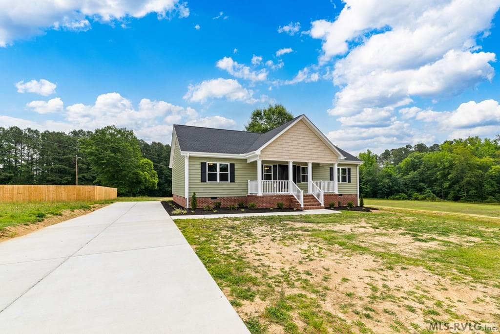 Concrete Driveway!! - 430 Cifers Lane, Emporia VA 23847, Emporia