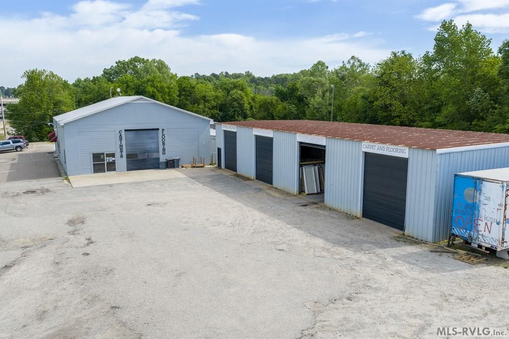 Commercial at 728 N Main, Emporia VA 23847, Emporia, photo 45 of 56