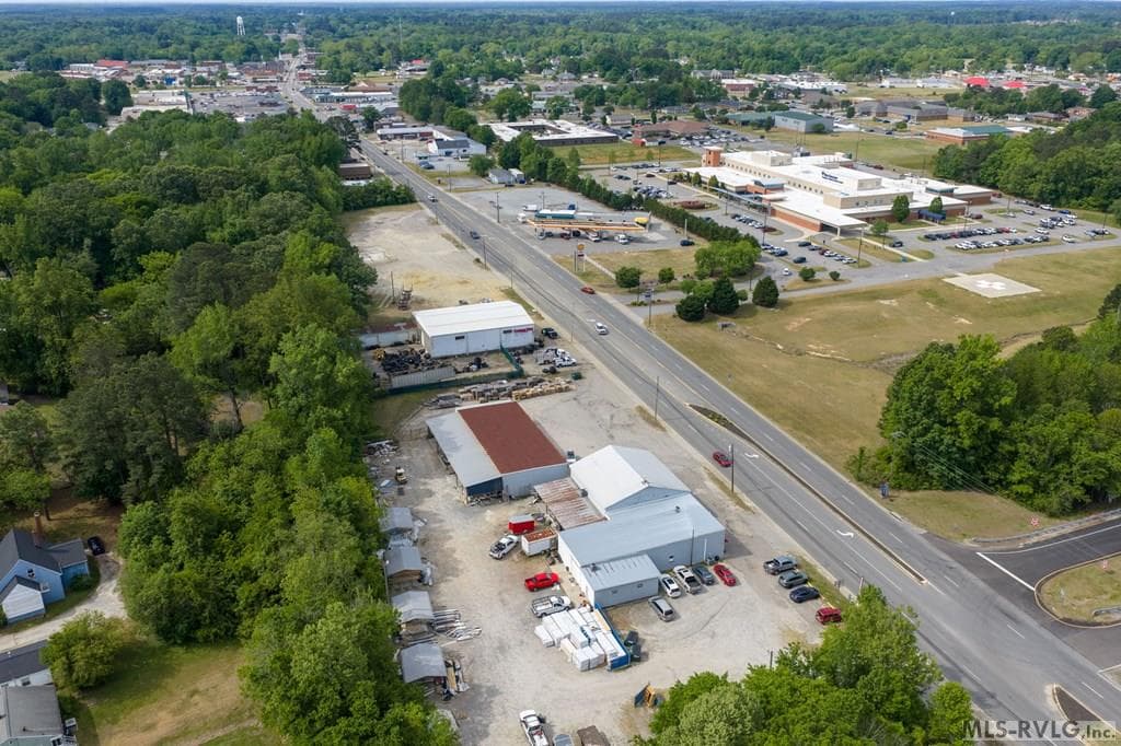 Commercial at 728 N Main, Emporia VA 23847, Emporia, photo 48 of 56