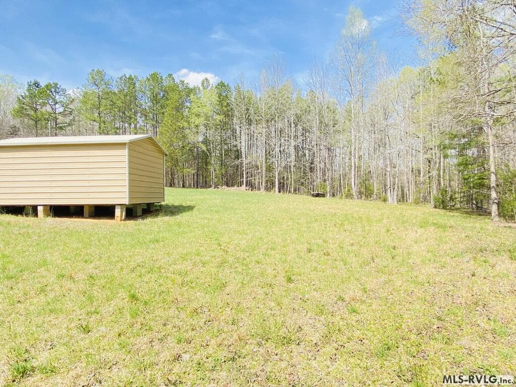 Residential/Vacation at 427 Muscadine Trail, Baskerville VA 23915, Baskerville, photo 15 of 114