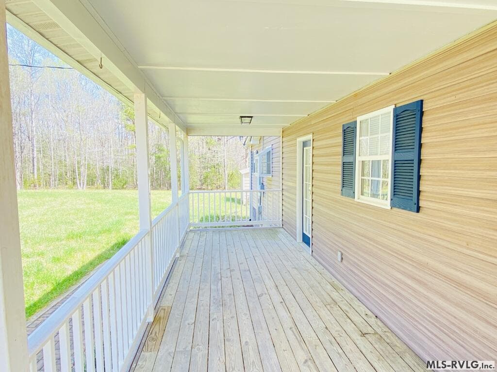 Residential/Vacation at 427 Muscadine Trail, Baskerville VA 23915, Baskerville, photo 22 of 114
