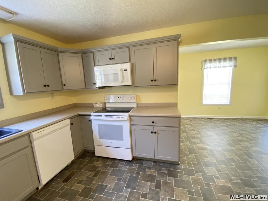 Residential/Vacation at 427 Muscadine Trail, Baskerville VA 23915, Baskerville, photo 81 of 114
