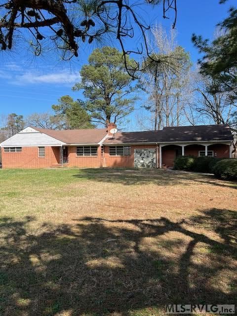 Residential/Vacation at 19610 Christanna Hwy, Lawrenceville VA 23868, Lawrenceville, photo 3 of 46