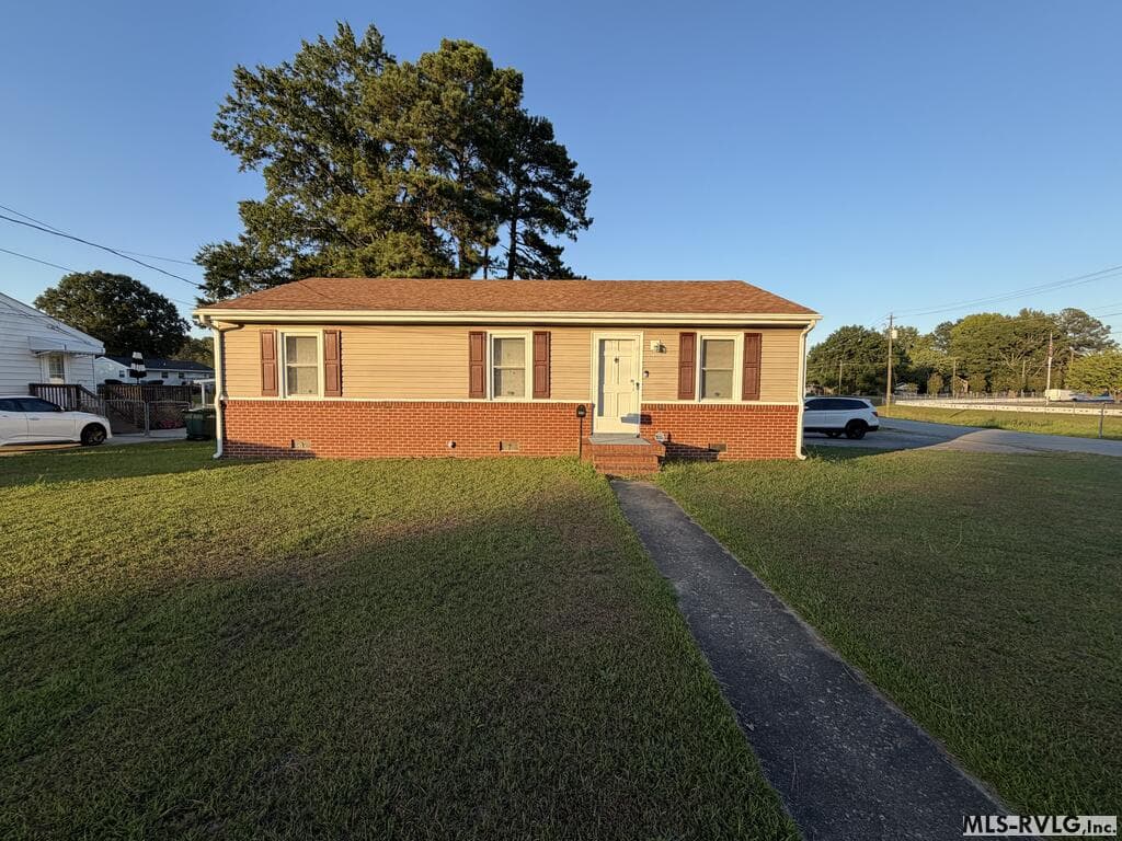 Residential/Vacation at 712 East 15th Street, Roanoke Rapids NC 27870, Roanoke Rapids, photo 15 of 23