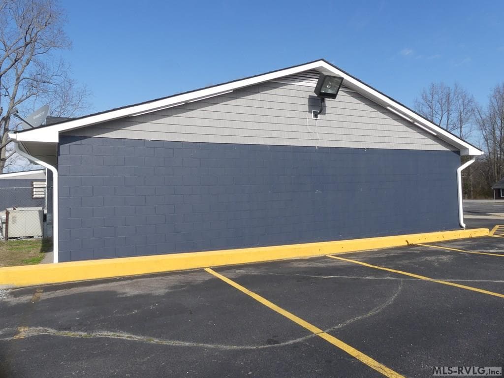 More parking and side of building - 1250 Gaston Road, Skippers VA 23879, Skippers