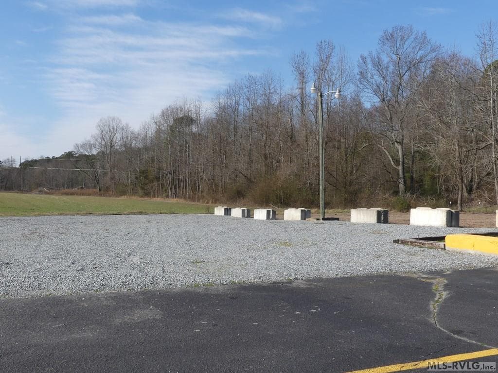 Commercial at 1250 Gaston Road, Skippers VA 23879, Skippers, photo 11 of 30