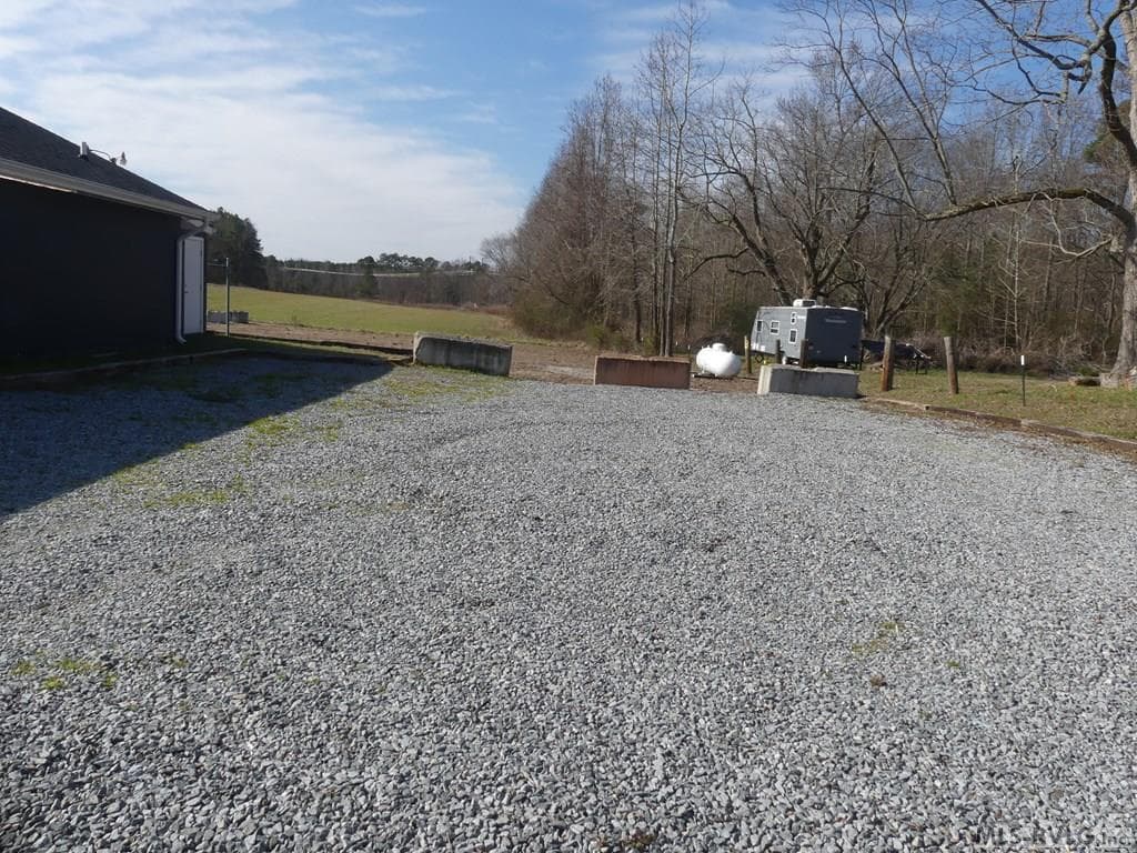 Parking area, great area for picnic tables - 1250 Gaston Road, Skippers VA 23879, Skippers
