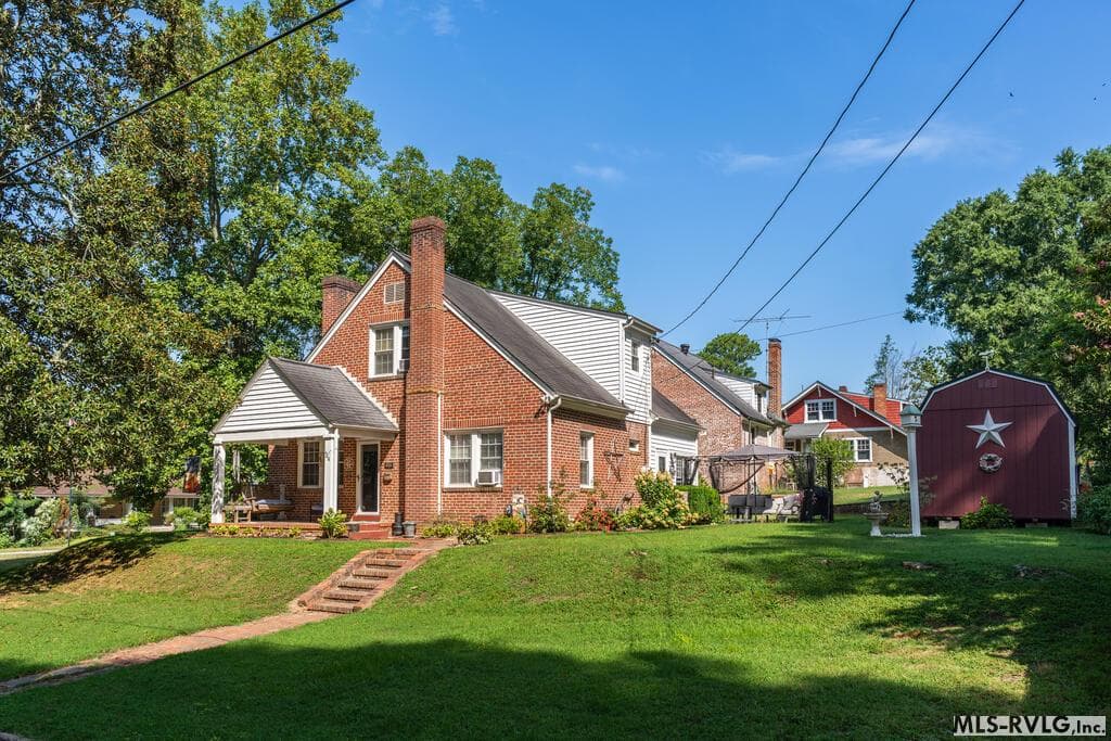 Residential/Vacation at 406 S Main St, Lawrenceville VA 23868, Lawrenceville, photo 2 of 33