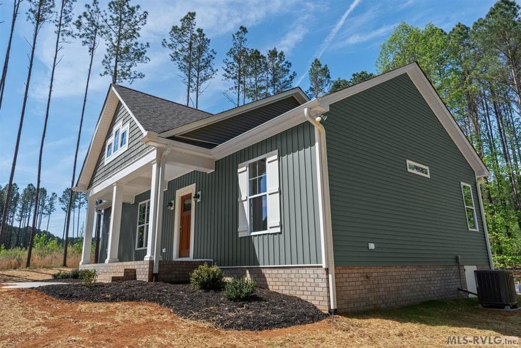 Residential/Vacation at 209 White Oak Court, Boydton VA 23917, Boydton, photo 4 of 49