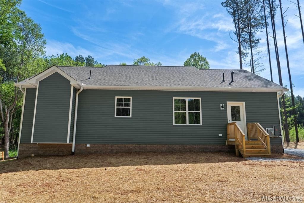 Residential/Vacation at 209 White Oak Court, Boydton VA 23917, Boydton, photo 6 of 49