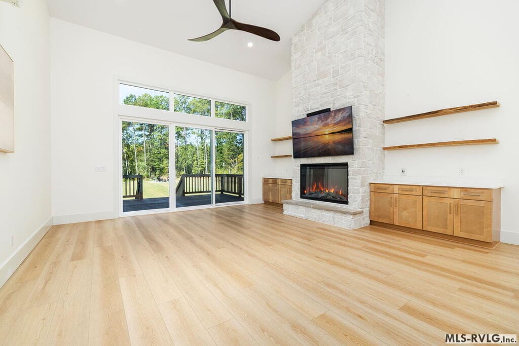 Residential/Vacation at 128 Shadow Brook Shores Dr, Littleton NC 27850, Littleton, photo 7 of 33
