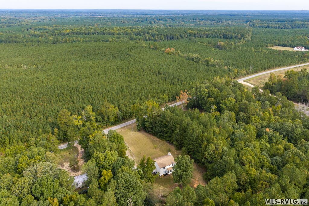 Residential/Vacation at 608 Indian Creek Road, Freeman VA 23856, Freeman, photo 6 of 40