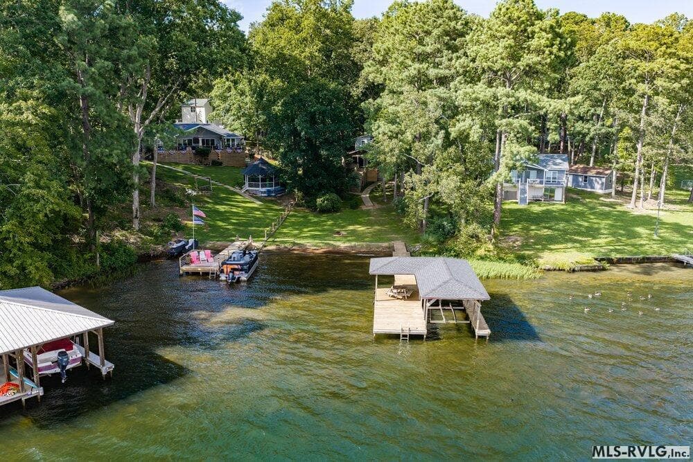 Residential/Vacation at 104 Gum Ct, Littleton NC 27850, Littleton, photo 2 of 72