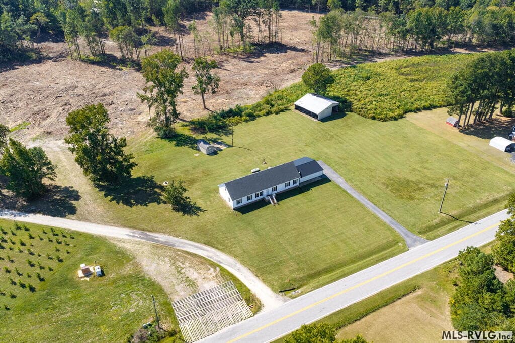 Modular-Off Frame,Residential/Vacation at 7038 Liberty Road, Dolphin VA 23843, Dolphin, photo 2 of 37