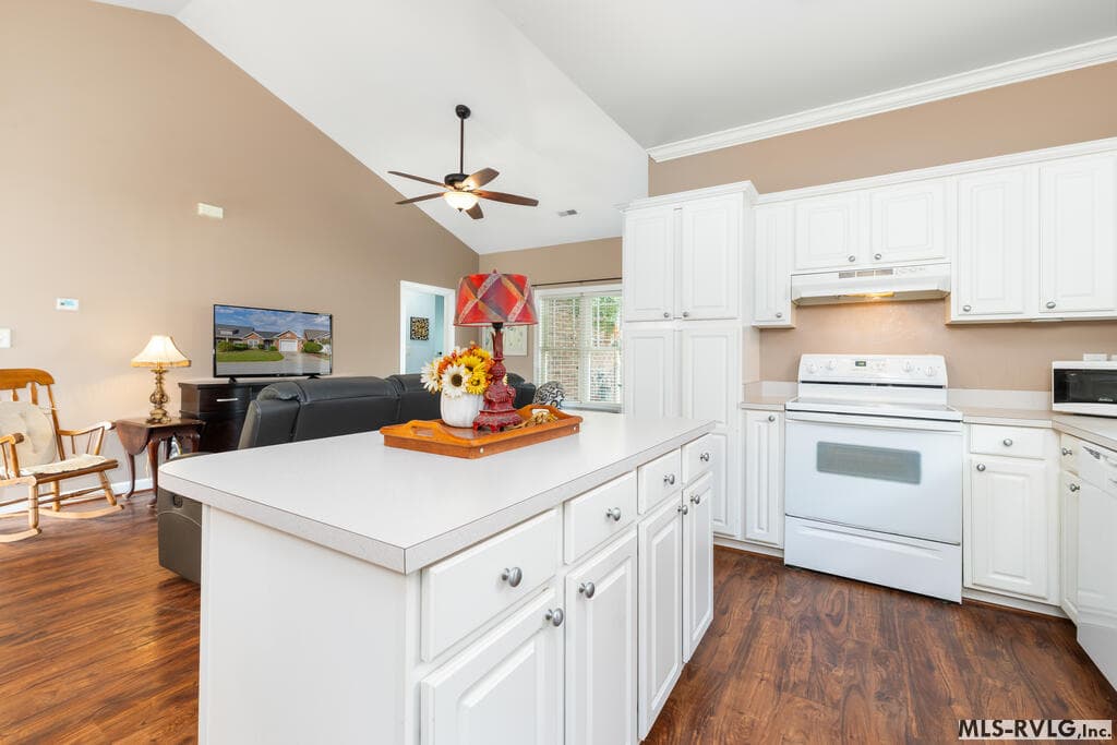 Townhouse/Condo,Residential/Vacation at 128 Savannah Circle, Roanoke Rapids NC 27870, Roanoke Rapids, photo 3 of 45
