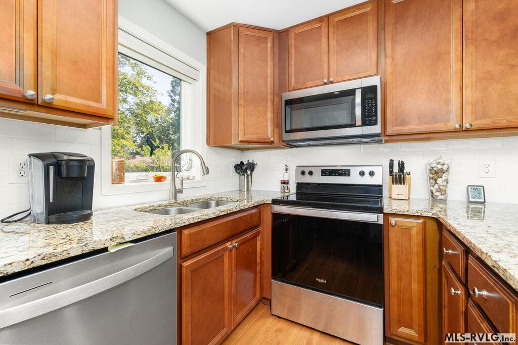 Townhouse/Condo,Residential/Vacation at 151-102 Gaston Pointe Dr, Littleton NC 27850, Littleton, photo 11 of 41