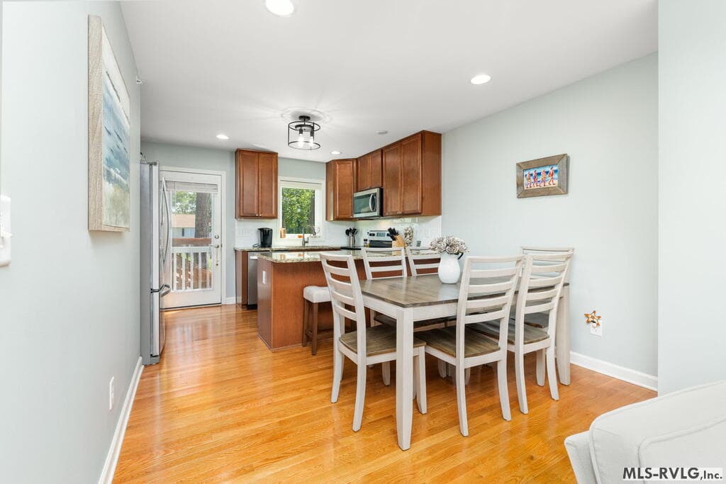 Townhouse/Condo,Residential/Vacation at 151-102 Gaston Pointe Dr, Littleton NC 27850, Littleton, photo 8 of 41