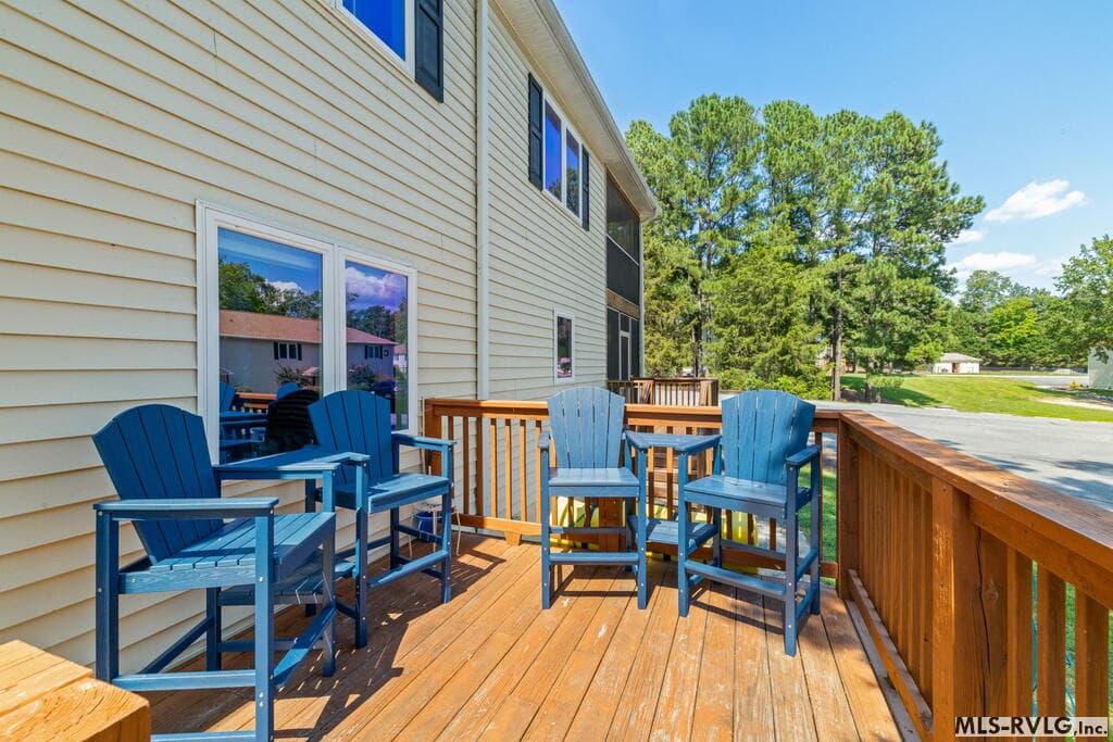 Townhouse/Condo,Residential/Vacation at 151-102 Gaston Pointe Dr, Littleton NC 27850, Littleton, photo 9 of 41