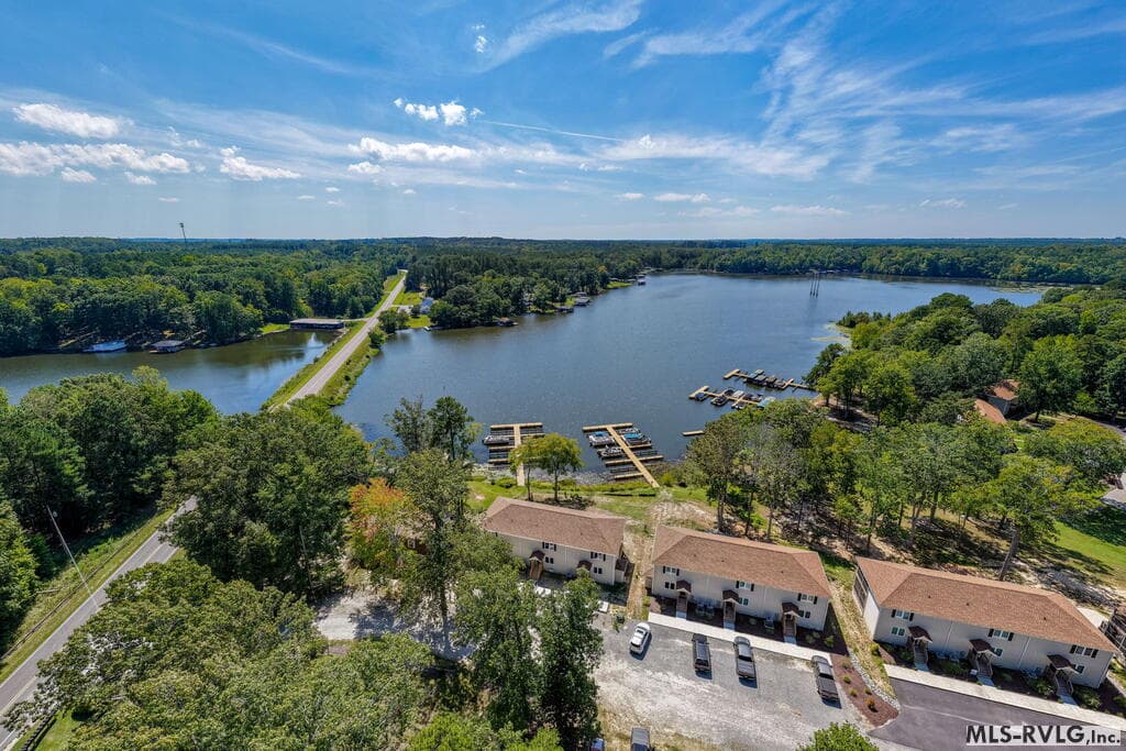 Townhouse/Condo,Residential/Vacation at 131-103 Gaston Pointe Dr, Littleton NC 27850, Littleton, photo 21 of 21