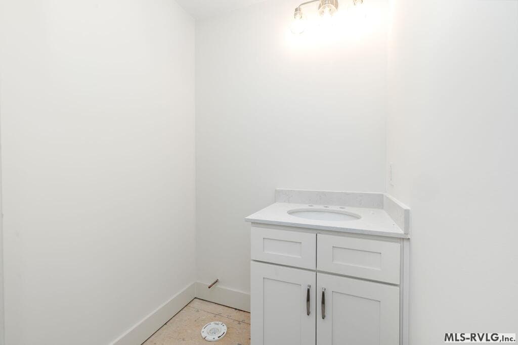 Townhouse/Condo,Residential/Vacation at 131-103 Gaston Pointe Dr, Littleton NC 27850, Littleton, photo 9 of 21