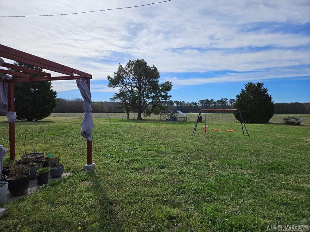 Residential/Vacation at 152 Blake Dr, Rich Square NC 27869, Rich Square, photo 5 of 26