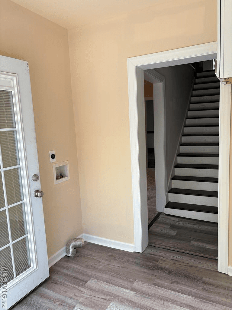 Residential/Vacation at 105 Woodlawn Ave, La Crosse VA 23950, La Crosse, photo 11 of 21