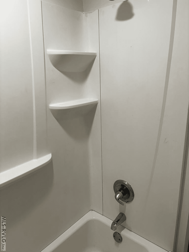 Residential/Vacation at 105 Woodlawn Ave, La Crosse VA 23950, La Crosse, photo 18 of 21