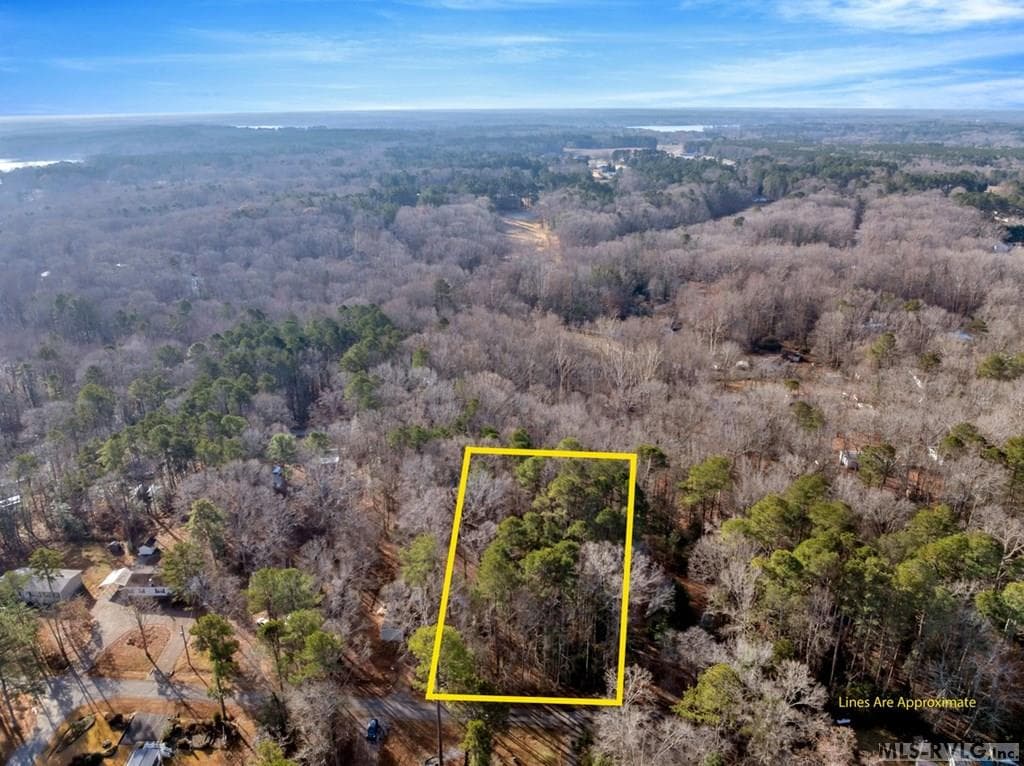 Residential Lot-Restricted,Unimproved Land at 0 Chestnut Drive, Bracey VA 23919, Bracey, photo 2 of 20