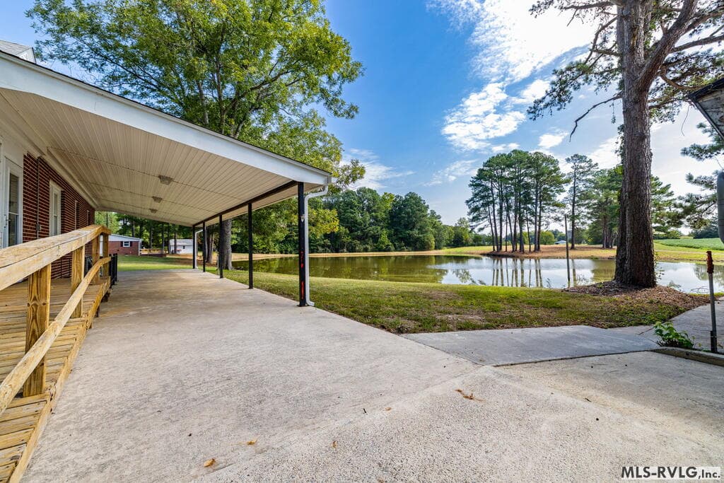 Residential/Vacation at 1554 Traffic Road, Chase City VA 23924, Chase City, photo 5 of 77