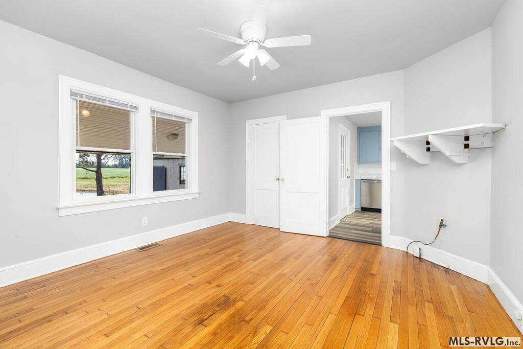 Residential/Vacation at 1554 Traffic Road, Chase City VA 23924, Chase City, photo 9 of 77