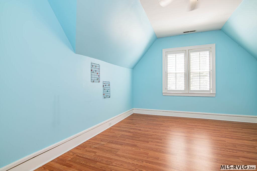 Upstairs Bedroom - 425 Roanoke Ave, Roanoke Rapids NC 27870, Roanoke Rapids
