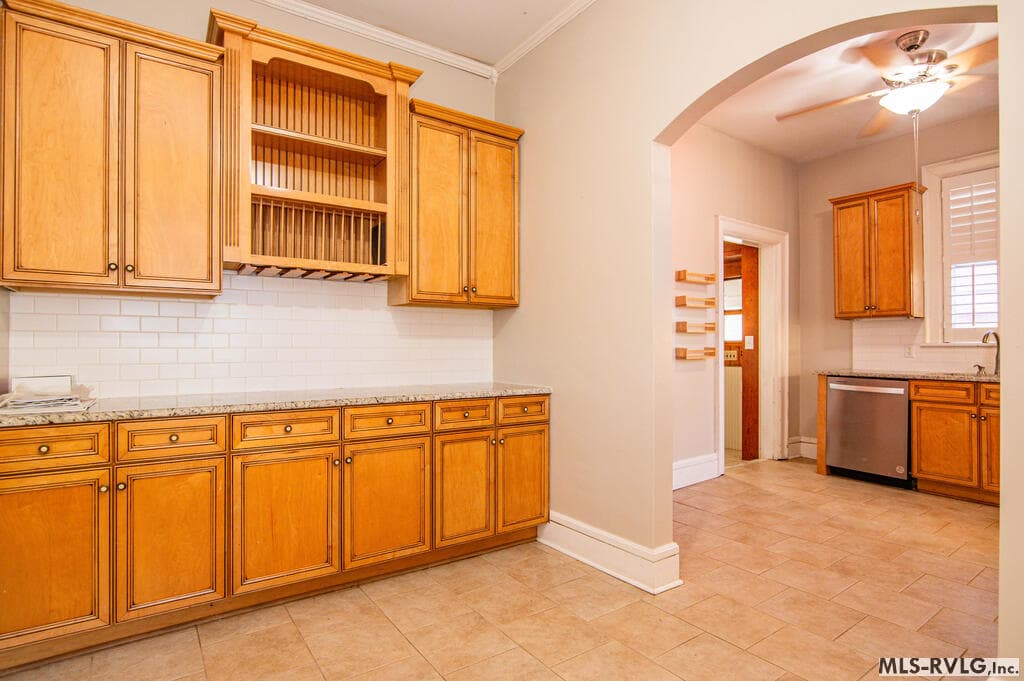 Kitchen/Butler's Pantry - 425 Roanoke Ave, Roanoke Rapids NC 27870, Roanoke Rapids