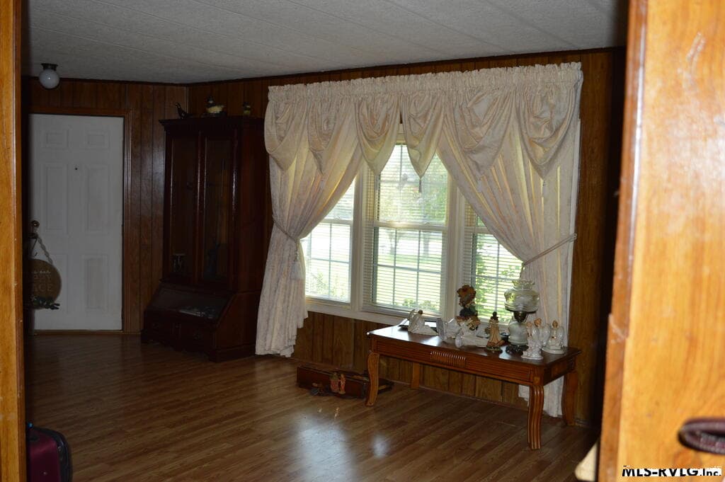 Residential/Vacation at 1979 Governor Harrison Parkway, Brodnax VA 23920, Brodnax, photo 7 of 9