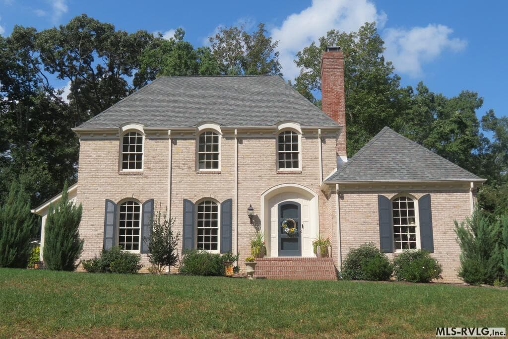 Residential/Vacation at 507 Arbutus Drive West, Roanoke Rapids NC 27870, Roanoke Rapids, photo 3 of 67