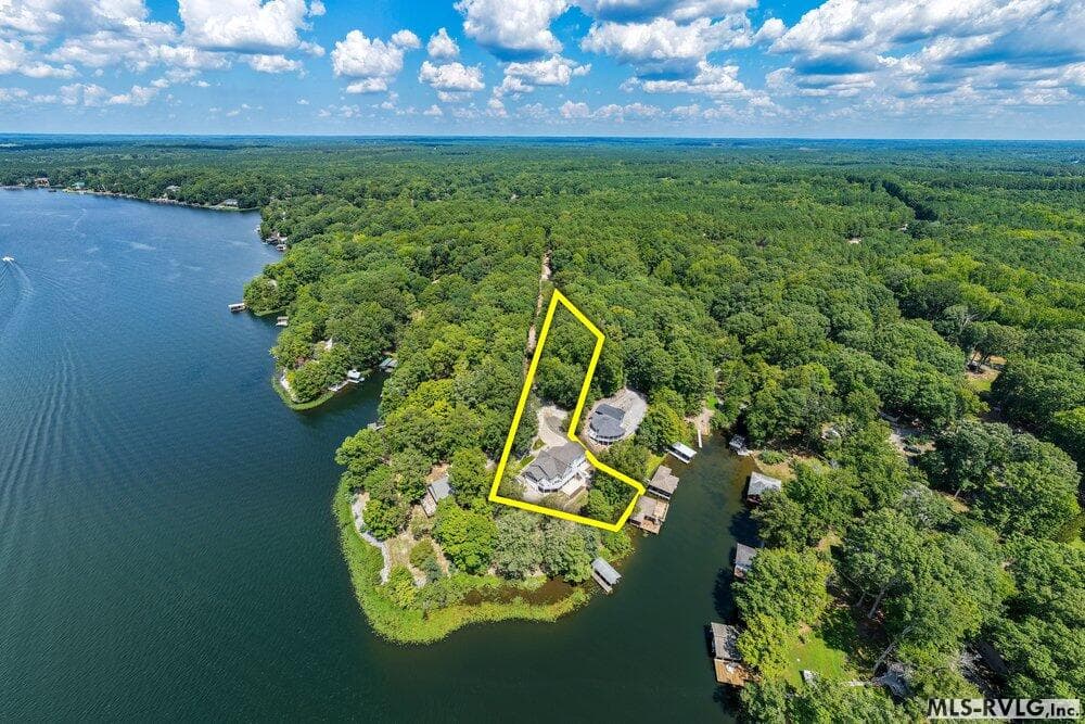 Residential/Vacation at 155 Rock Ridge Rd, Littleton NC 27850, photo 10 of 80