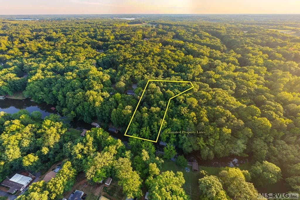Residential Lot-Restricted,Unimproved Land at TBD Briarwood Terr, Bracey VA 23919, Bracey, photo 6 of 24