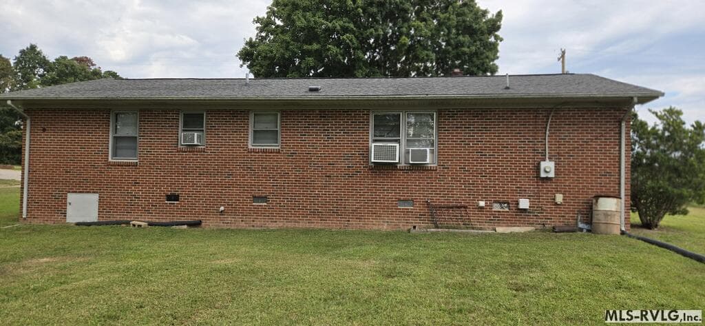 Residential/Vacation at 935 Us Hwy 158 Bus W, Warrenton NC 27589, Warrenton, photo 17 of 19