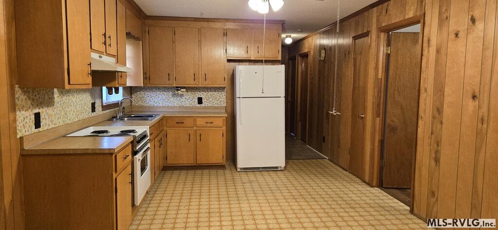 Residential/Vacation at 935 Us Hwy 158 Bus W, Warrenton NC 27589, Warrenton, photo 2 of 19
