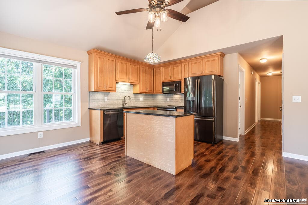 Residential/Vacation at 126 Anchor, Bracey VA 23919, Bracey, photo 30 of 43