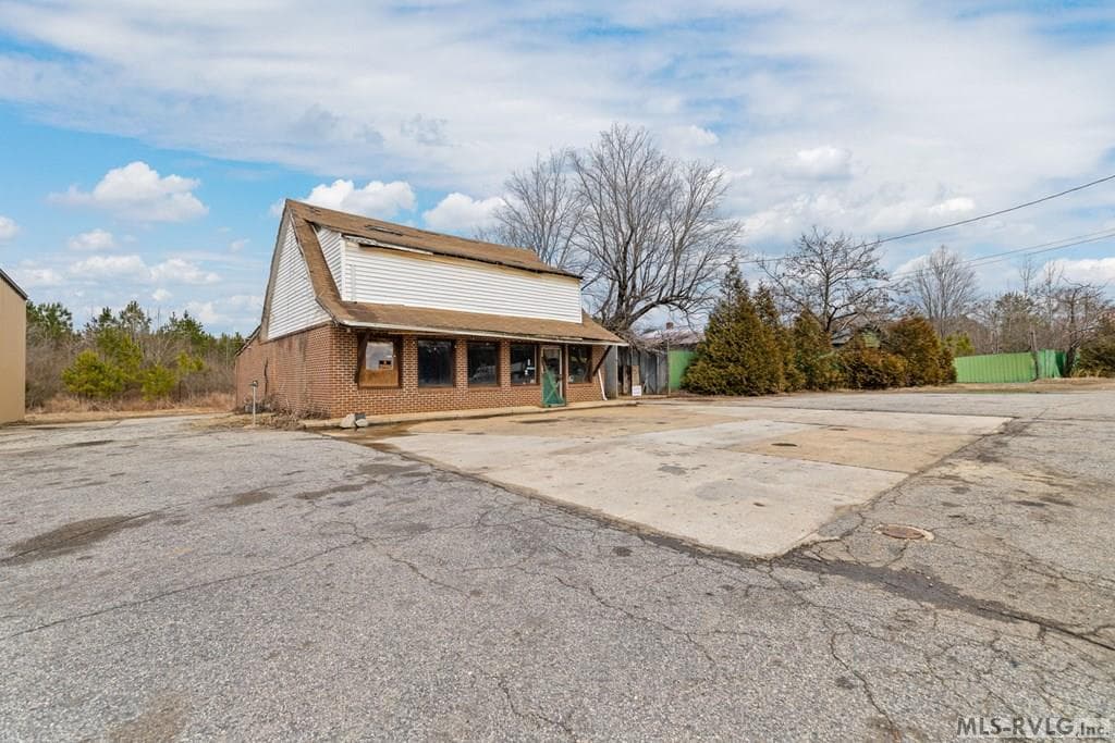 Commercial at 33/47/63 Piney Pond Road, Brodnax VA 23920, Brodnax, photo 15 of 29