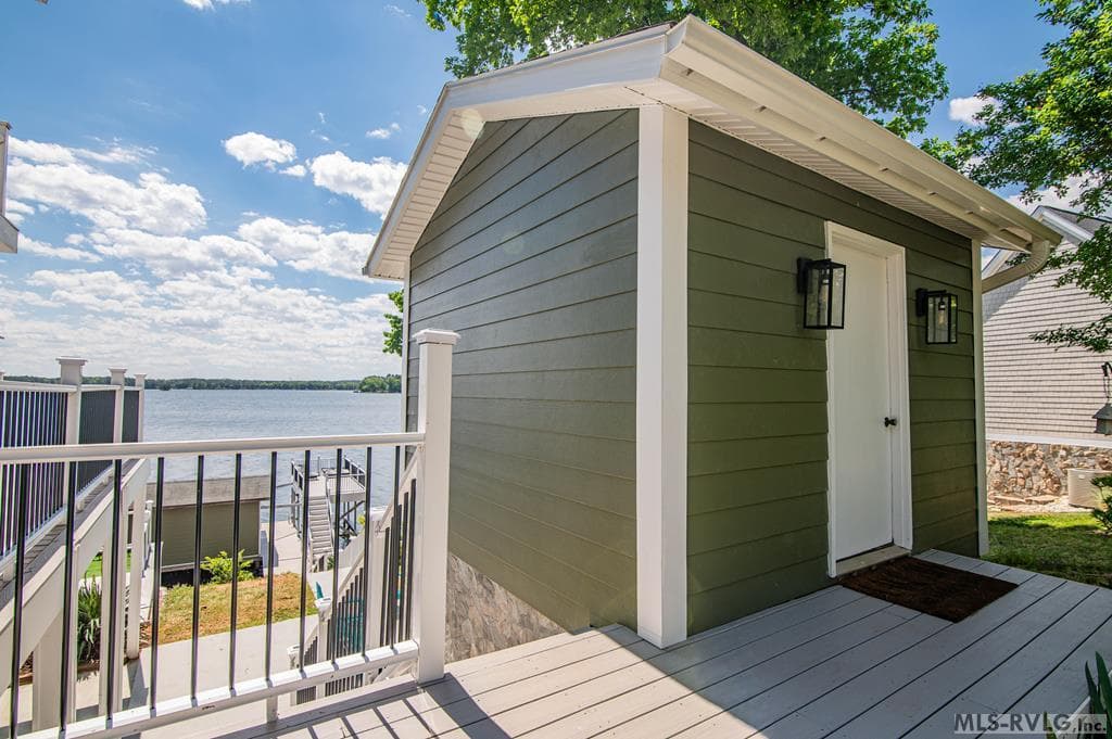 Residential/Vacation at 986 Pine Tree Drive, Henrico NC 27842, Henrico, photo 19 of 45